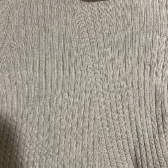 VINCE. Wool & Cashmere - Picture 6 of 6